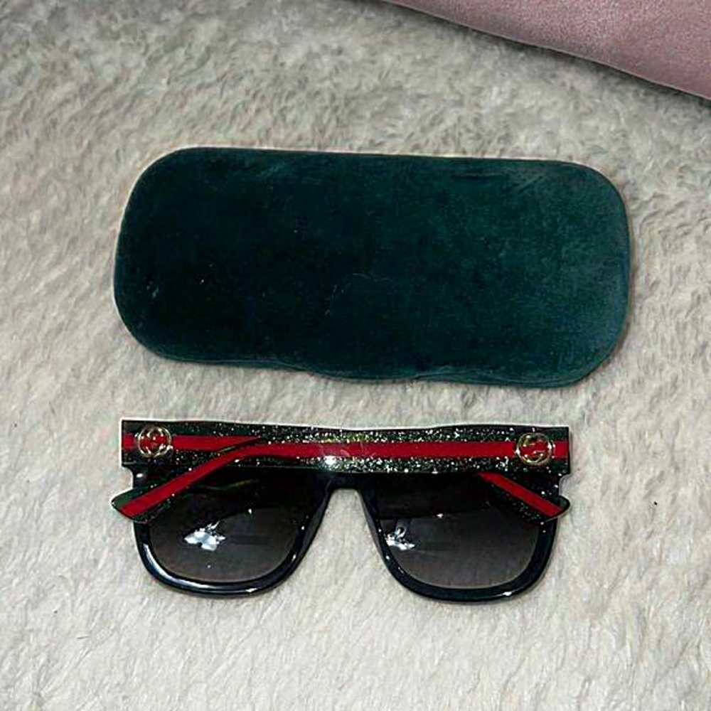 Gucci sunglasses‎